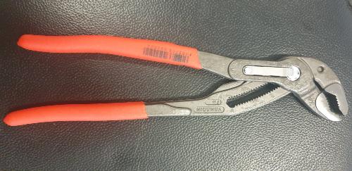 PINCE MULTIPRISE COBRA 250mm KNIPEX